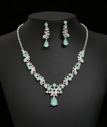 Vintage Floral Bride Necklace and Earring Set