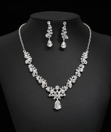 Vintage Floral Bride Necklace and Earring Set