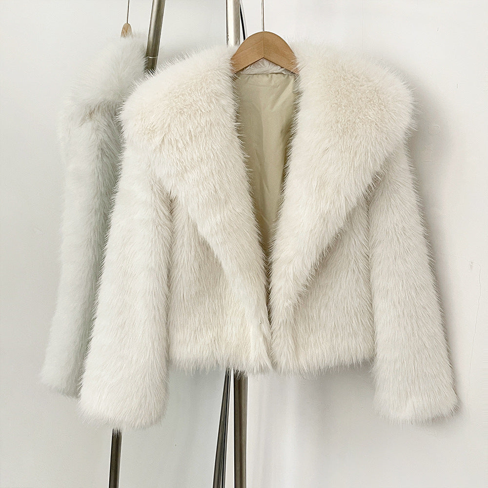 Women's Short Fur Coat